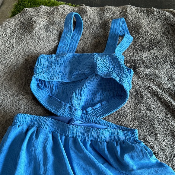 Gorgeous blue jumpsuit size L - Picture 4 of 6